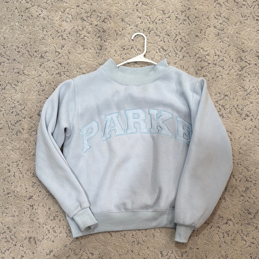 Parke light blue sweatshirt